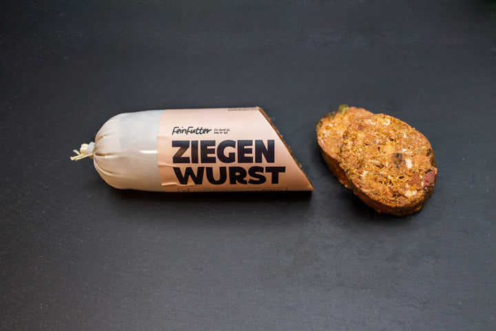 Ziege mit Kartoffel und Amaranth – angeschnitten mit Etikett
